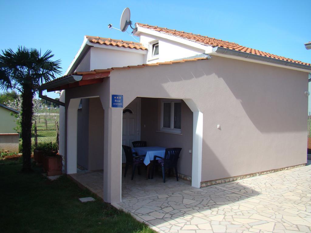 Apartment Rose Pula Chambre photo