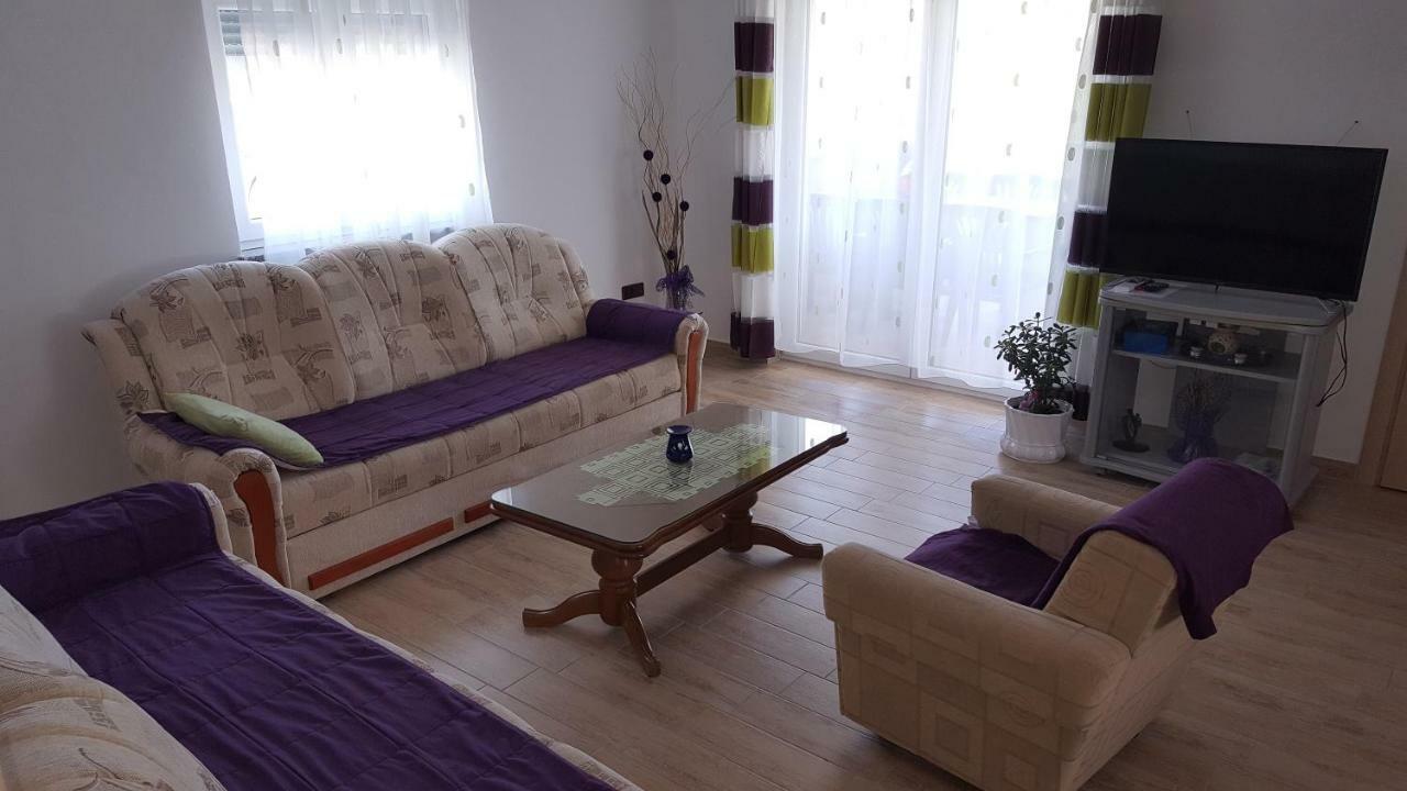 Apartment Rose Pula Extérieur photo