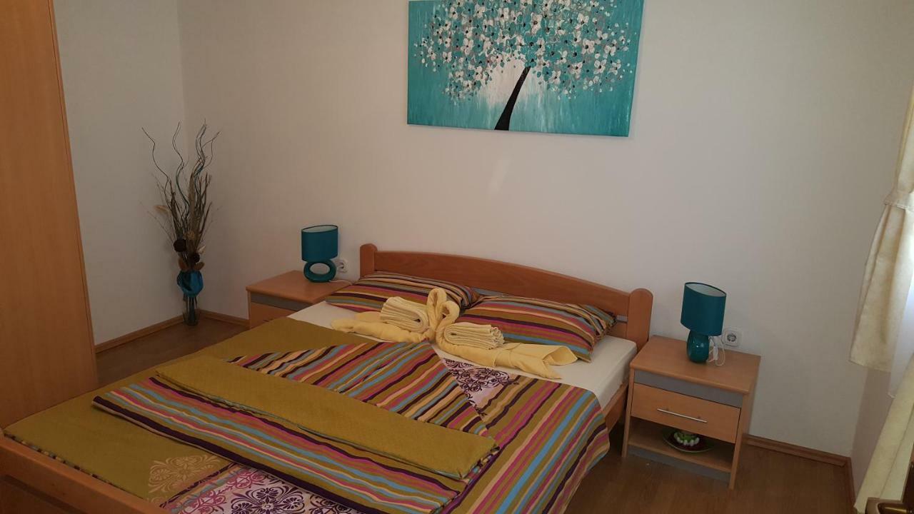 Apartment Rose Pula Extérieur photo